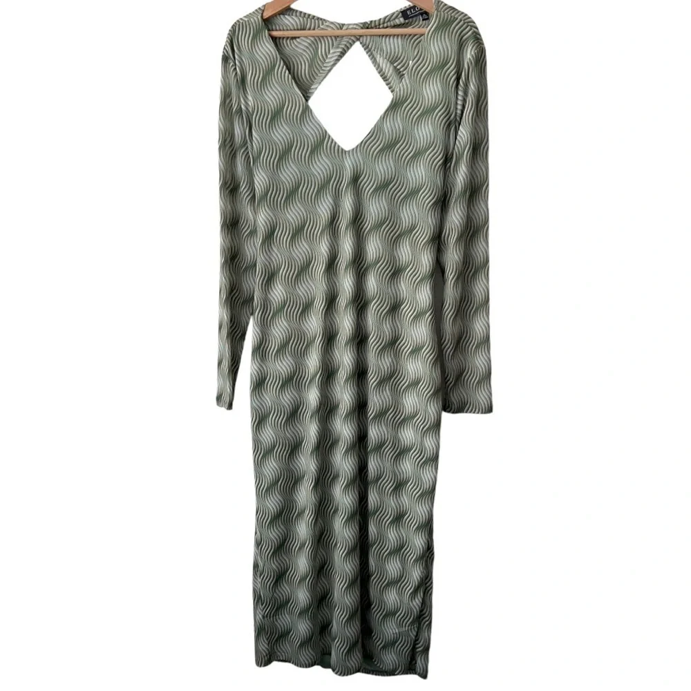 Eloquii new with tags 🏷️Green Mesh Twist Back Dress Size:18 - Picture 8 of 15